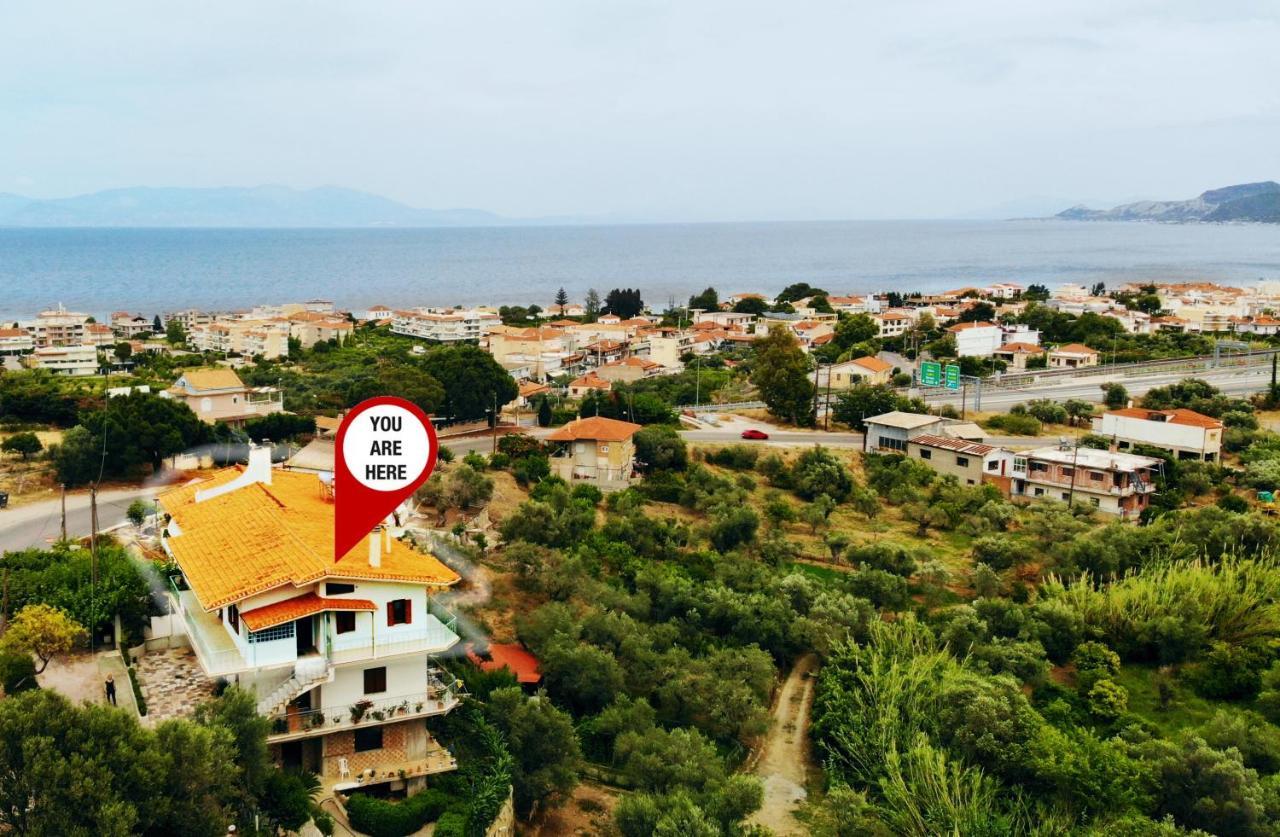 Four Seasons Relaxing Villa Akrata Exterior photo